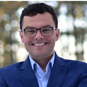 Antoniu Fantana-Headshot Antoniu Fantana-Headshot